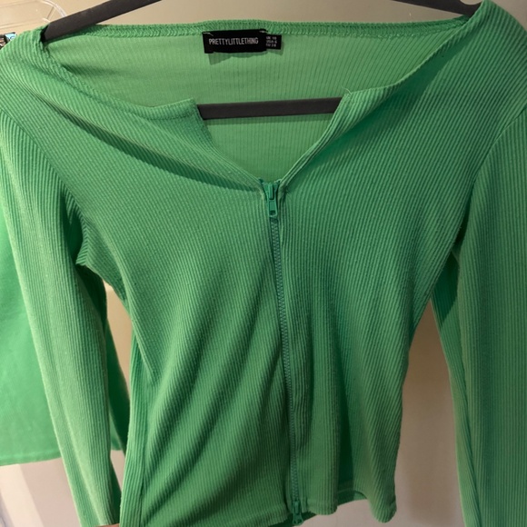 Green PLT skirt set - Picture 2 of 3